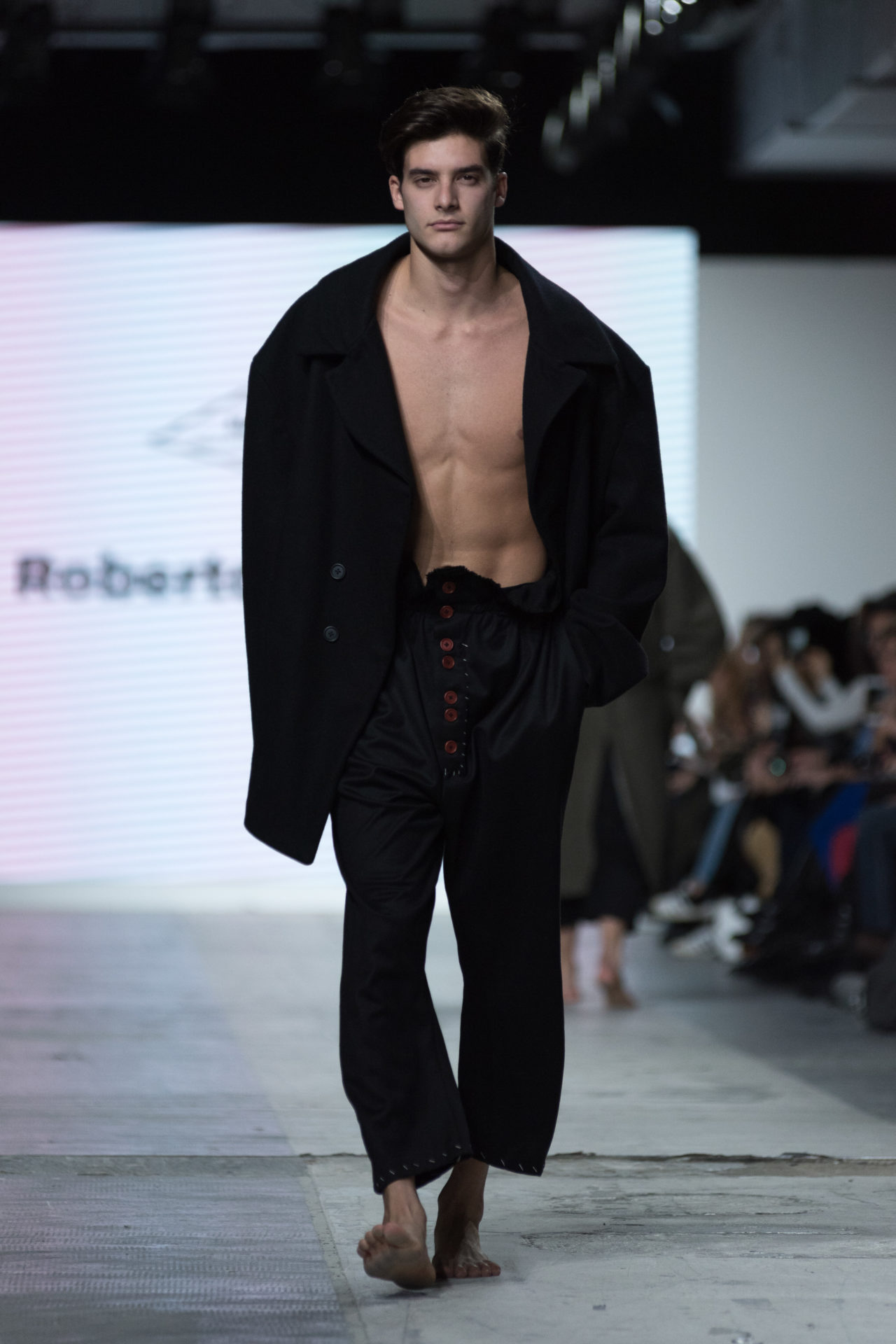 Fashion Designer: Roberto Nizzari - Fashion Graduate Italia Fashion Show - NABA
