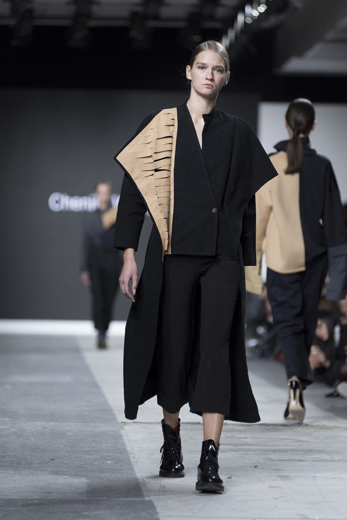 Fashion Designer: Chenjie Wang -Fashion Graduate Italia Fashion Show - Accademia di Brera