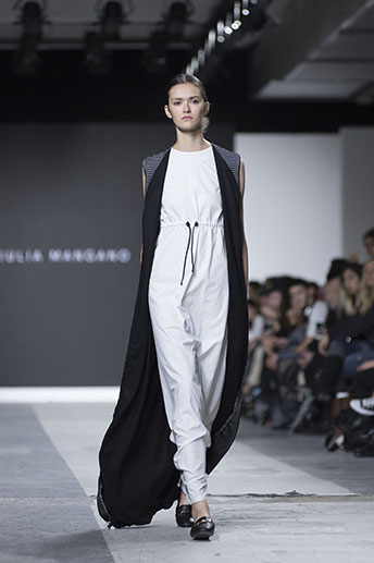 Fashion Designer: Giulia Mangano - Fashion Graduate Italia Fashion Show - HARIM Accademia Euromediterranea
