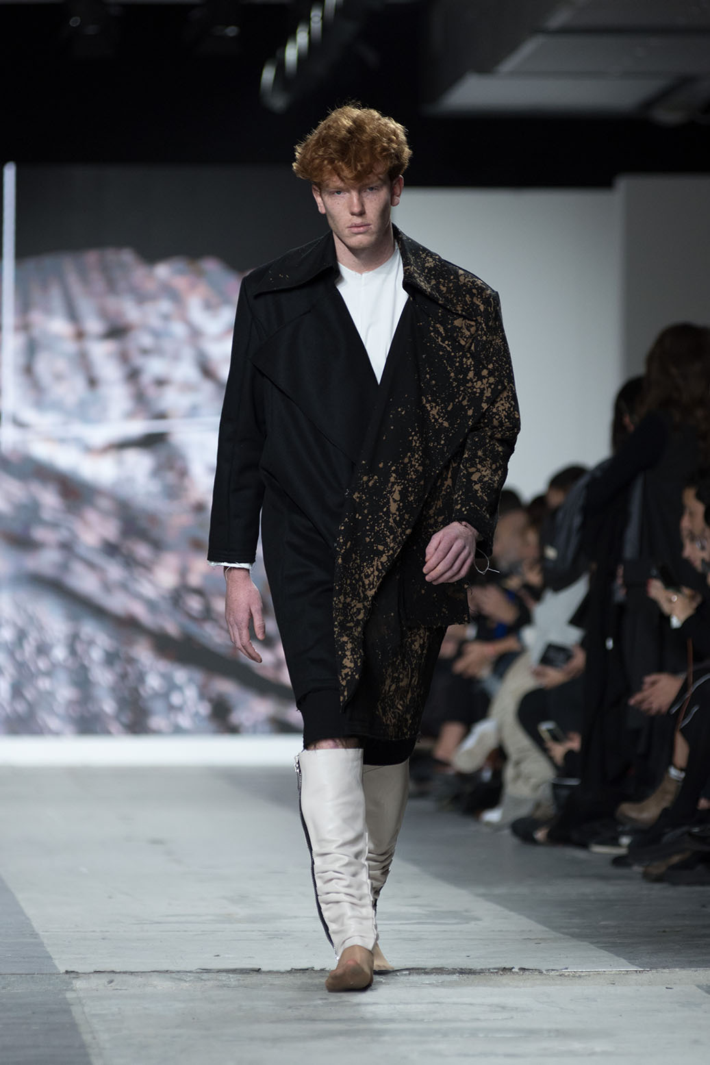 Fashion Designer: Filippo Todisco - Fashion Graduate Italia Fashion Show - Istituto Secoli